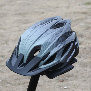 GIANT/捷安特头盔山地车X7一体成型舒适透气骑行公路车安全帽
