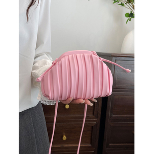 小众独特小包包粉色，果冻包2024斜挎包，糖果色迷你贝壳包女