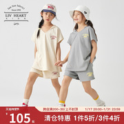 日本LIVHEART儿童无袖带帽T恤套装女大童洋气夏装短裤两件套