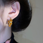气质复古精致黄玫瑰镶钻中式耳扣式耳环轻奢秋冬设计高级感耳饰