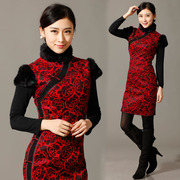 中国风中式毛领冬季厚新年年会，喜庆复古青花，红色开叉短袖短旗袍裙