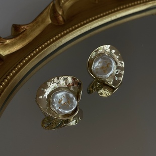海螺巴洛克天然珍珠耳钉金箔不规则小众设计耳环复古宫廷金银色