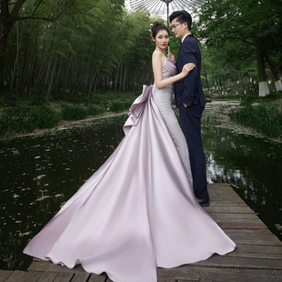 影楼主题服装外景情侣写真拍照礼服中式园林风粉紫色鱼尾婚纱