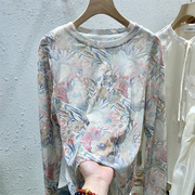 粉蓝色水墨画印花网纱薄款长袖t恤打底衫，圆领设计感韩版宽松上衣