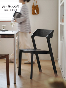 北欧轻奢设计师实木餐椅家用小户型，奶茶咖啡厅现代简约靠背餐桌椅