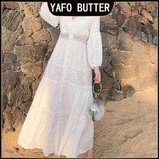 香港YA时尚海边度假沙滩裙V领高腰长裙显瘦白色镂空蕾丝连衣裙潮