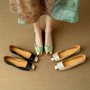 中国风法式手工轻奢压花丝绸，牛皮中粗跟拼色金属，头大码单鞋41—43