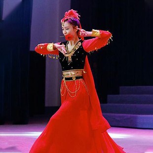 佟丽娅同款新疆舞蹈演出服，开场舞大摆裙成人，女红色长袖维吾尔族服