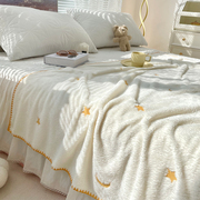 法兰绒毛毯夏季薄款珊瑚沙发毯子，小毛巾被办公室，午睡午休空调盖毯