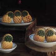 中秋节广式凤梨月饼多口味水果莲蓉蛋黄蔓越莓椰蓉馅中式糕点