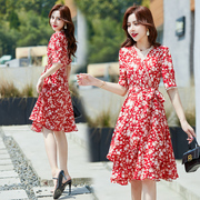 夏季 衣服时尚女装夏装修身25至30到40岁50打底裙子红色连衣裙