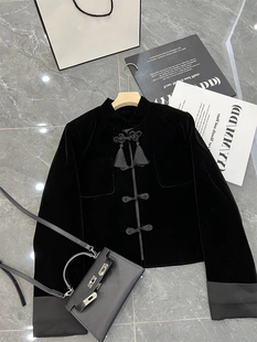 新中式国风唐装黑色丝绒短外套女冬季今年流行高级感复古盘扣上衣