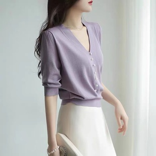 女人味~温柔小香风夏季薄款冰丝针织短袖上衣，短款白色紫色v领t恤