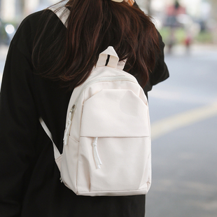 迷你双肩包女2024简约大学生书包小型轻便旅行背包iPad平板包