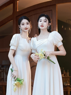 香槟色伴娘服长款2024结婚平时可穿高级感显瘦姐妹团晚礼服裙