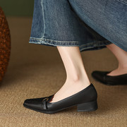 法式复古擦色浅口单鞋女2024黑色工作鞋低跟皮带扣方头小皮鞋