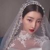 新娘韩式奢华拖尾珍珠水钻，头纱披纱旅拍影楼结主婚纱长款配饰