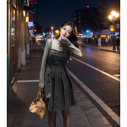 韩系复古千金感灰色长短，款波点背心吊带连衣裙，收腰显瘦小个子套装