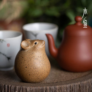 木鱼摇钱鼠生肖茶宠老鼠手工雕塑陶瓷茶盘摆件，粗陶茶玩茶具可养