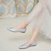 婚鞋女2021年新娘鞋平跟单鞋孕妇公主水晶婚纱鞋亮片平底鞋