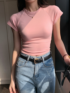 春夏季纯棉t恤女收腰短款短袖女修身设计感圆领粉色插肩袖上衣女