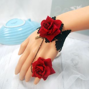 玫瑰手链带玫瑰戒指一体链女蕾丝 哥特黑色 显手白