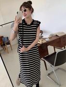 韩版夏季黑白拼色条纹，流苏连衣裙女宽松长款显瘦减龄直筒背心长裙