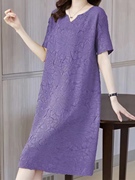 2022夏季时尚紫色褶皱压花连衣裙中长款宽松腰显瘦妈妈打底裙