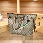 香港品牌真皮女包2023大容量，托特包印花(包印花)子母包购物袋手提大包