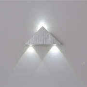 三角形铝材壁灯led简约现代灯创意，床头装饰灯走廊过道背景墙灯3w