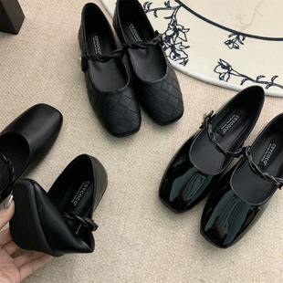 黑色玛丽珍鞋女鞋子，2023年春秋浅口软平底漆皮，小众配裙子单鞋