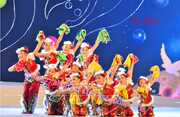 高档儿童演出服女童汉族秧歌表演服民族手绢舞元旦新年喜庆舞蹈服