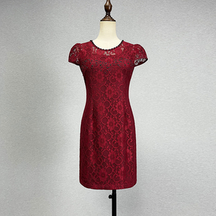 品牌折扣红色蕾丝短袖连衣裙女弹力修身性感，镂空礼服包臀裙中裙子