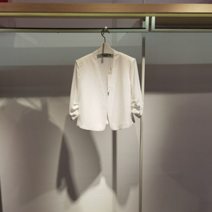 飘伊芙丽影商场同款2024夏白色(夏白色)醋酸，薄款七分袖短款西装外套女上衣