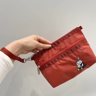 玫红刺绣女孩手拎女包大容量双层手机，包护照(包护照)证件包7105