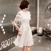 白色礼服裙2024年小众高端约会气质短款日常连衣裙主持人宴会