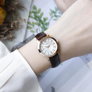 聚利时简约时尚情侣对表复古皮带女表简洁韩版男士手表