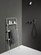 卫生间免打孔立式纯铜白色毛巾架浴室简约黑色可移动阶梯浴巾架