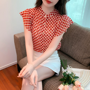 夏季格子雪纺小衬衫女装，2023年红色洋气别致漂亮短袖独特上衣
