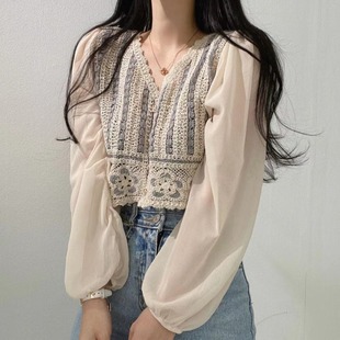 韩国chic夏季法式复古单排扣V领镂空钩花拼接短款雪纺衬衫上衣女