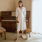 2022秋装白色小礼服仙女系，气质名媛洋装宴会法式小个子连衣裙显瘦