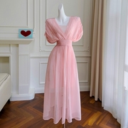 法式小众设计感斗篷式遮手臂收腰粉色甜美初恋气质温柔度假连衣裙
