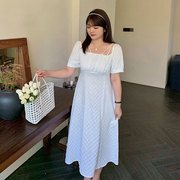白色连衣裙2023夏季220斤胖mm大码法式方领气质减龄显瘦A字裙