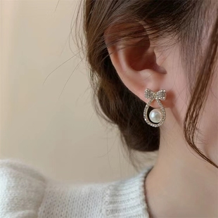 微镶满钻蝴蝶结珍珠耳环，女2023小众，设计轻奢耳饰高级耳钉