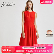 m.hiti无袖连衣裙，h3l097i锡瑅2022秋季红色圆领，不规则摆长裙