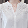白衬衫女七分袖刺绣花镂空甜美气质，通勤上衣显瘦v领纯棉衬衣