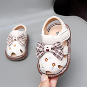 夏季女宝宝透气凉鞋，0-1岁婴儿学步鞋叫叫鞋女童软底公主鞋小童鞋