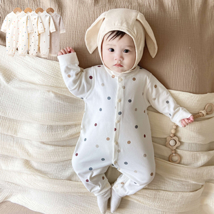 新生儿纯棉连体衣男女宝宝洋气，外套爬服秋冬婴儿外出服长袖打底衫