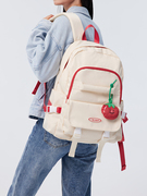 森马双肩包女2023春季书包，复古定制挂件，旅行电脑包大容量背包