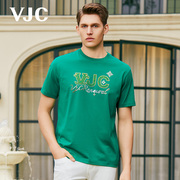 VJC/威杰思2024年夏季短袖T恤男装绿色烫钻印花套头短袖上衣